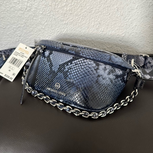 NWT MICHAEL Michael Kors
Slater Mini Embossed Leather Sling Pack Messenger Bag - Picture 9 of 15